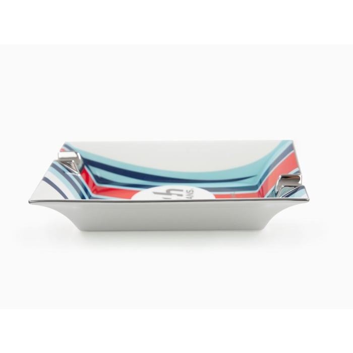 S.T. Dupont 006488 Kül Tablası – Şıklık ve Fonksiyonelliğin Buluşması