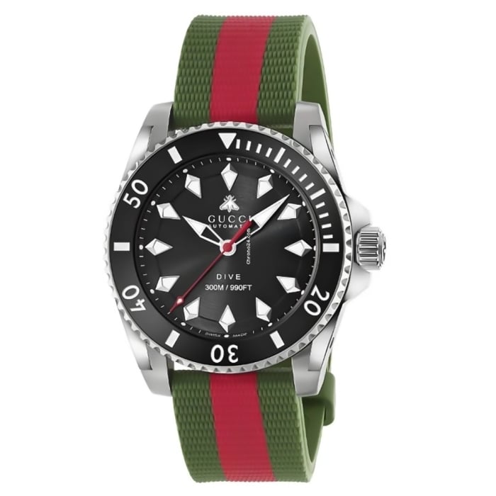 GUCCI YA136349 Erkek Kol Saati – Cesur Detaylar, Modern İtalyan Zarafeti